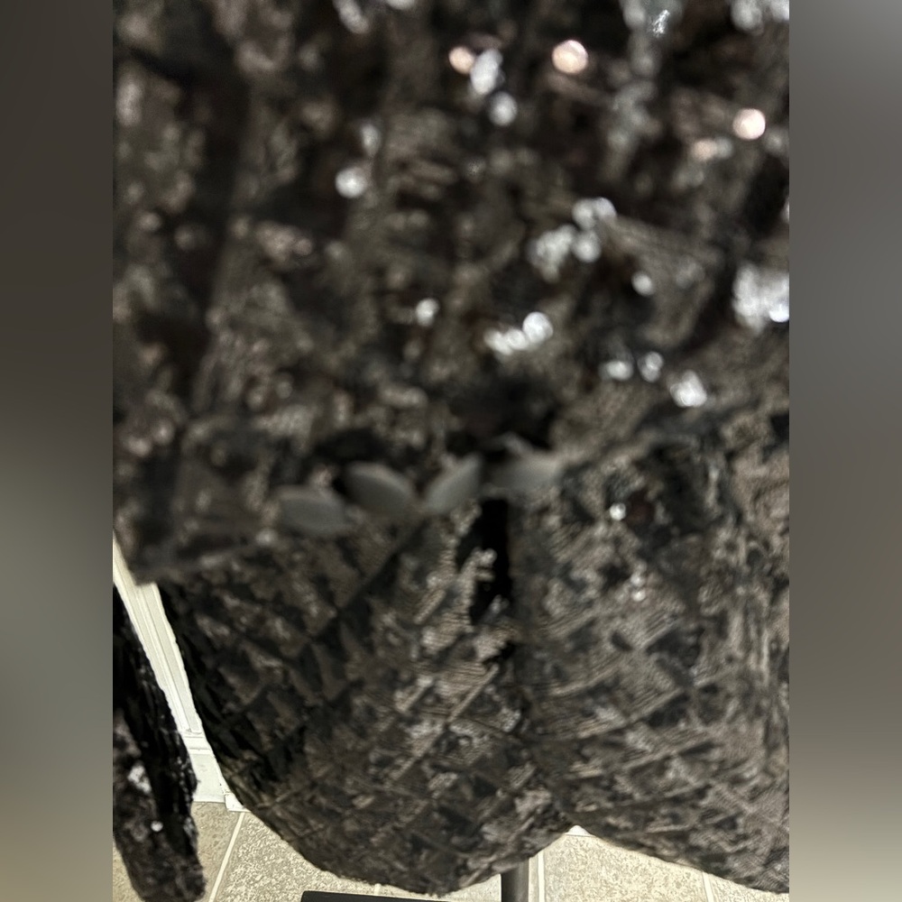 not available - Picture 3 of 11